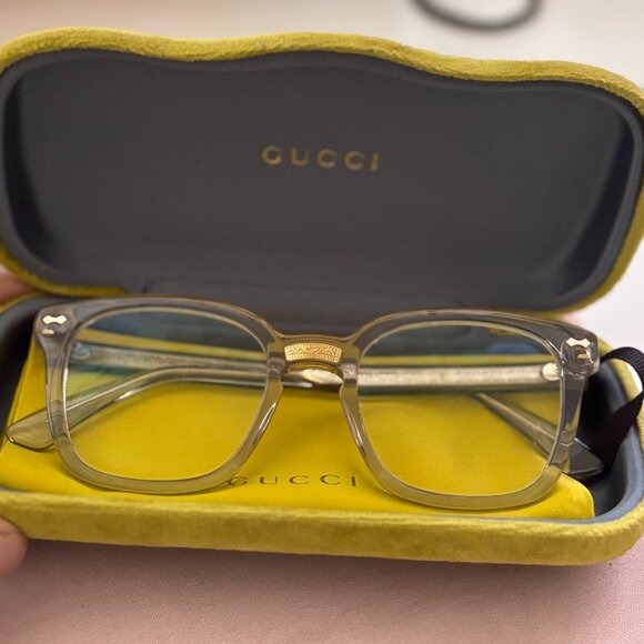 Gucci eyeglasses - Picture 2 of 8